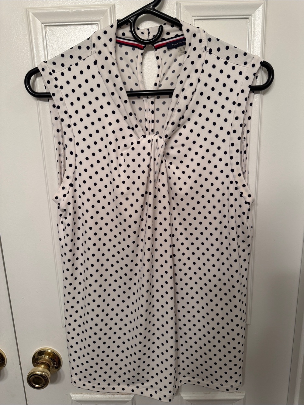 Tommy Hilfiger White Sleeveless Polka Dot Tie-Front Blouse